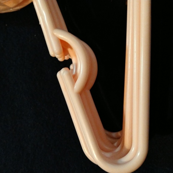 20 Soft Pink Cradle Style Baby Clothes Hangers - Picture 3 of 7